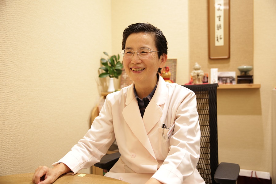 子宝の相談なら、専門の女性薬剤師まで