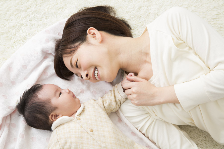 【症例】秋田県在住の女性 漢方と栄養素を1年と3ヵ月服用し、46歳で元気な女の子を無事出産されました!
